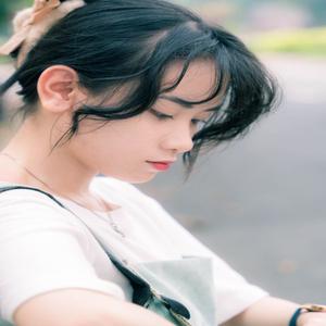 汲斌纨
